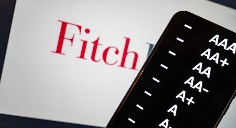 Minősített a Fitch Ratings, hatalmas bókot kapott a magyar gazdaság (VIDEÓ)