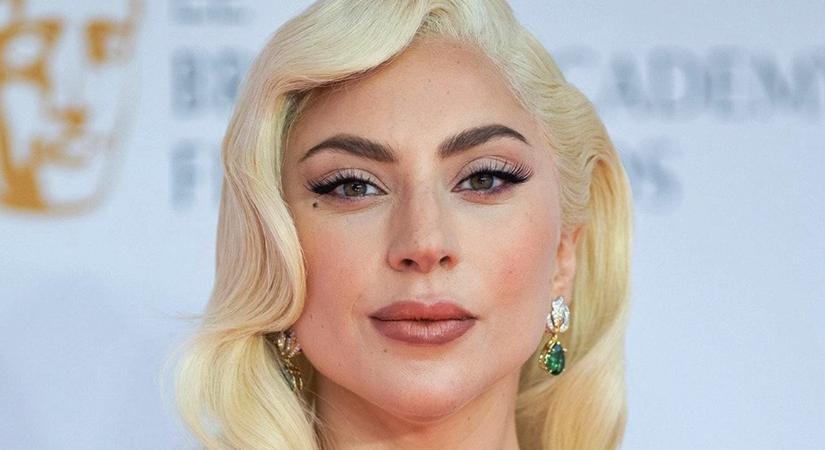 Döbbenet! Így néz ki Lady Gaga smink nélkül