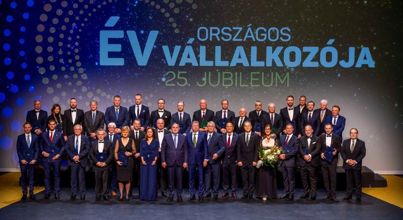 Év Vállalkozója díjat vehetett át egy Heves megyei cégvezető is