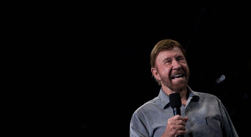 „Jónak lenni jó!” – üzente Chuck Norris a magyaroknak (videó)