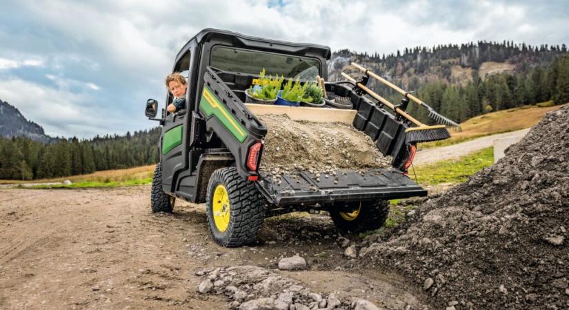 Fokozott kényelem, sokoldalúság és megbízhatóság az európai piacon A John Deere bemutatja az új Gator XUV 875M haszonjárművet