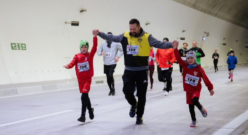 Hűség Napi Alagút Futás - Egyedi és megismételhetetlen lehetőség volt