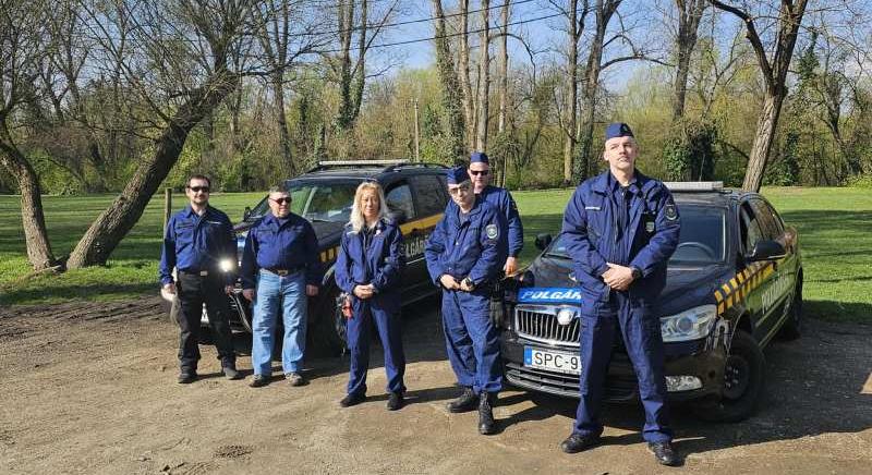 Járőrcsónak átadási ünnepség Gödön