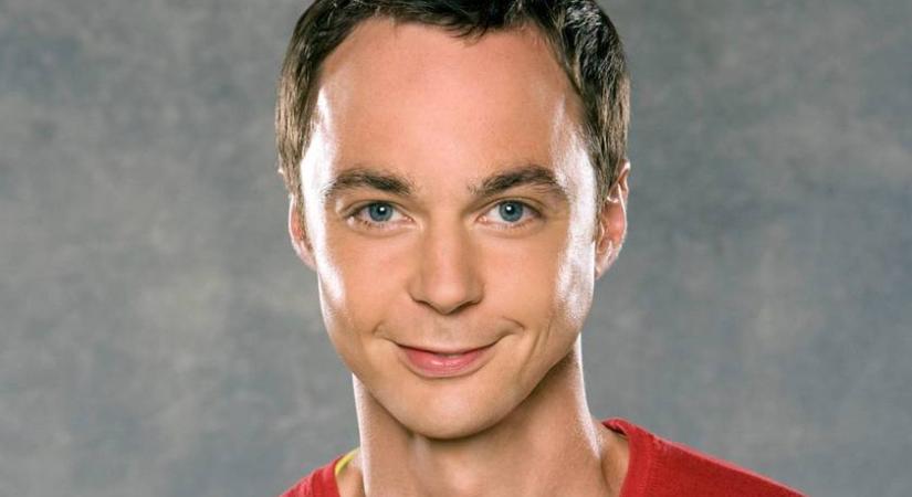 Ő az Agymenők Sheldonjának sármos férje: Jim Parsons 22 éve bolondul Toddért