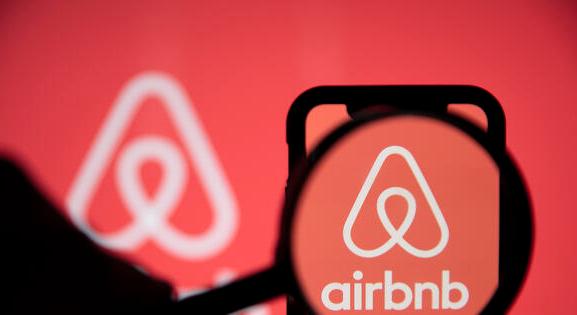 Elbukott az Airbnb tiltása