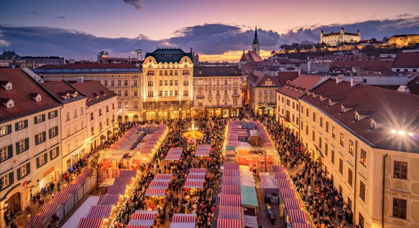 A pozsonyi karácsonyi vásár november 22-én nyitotta meg kapuit