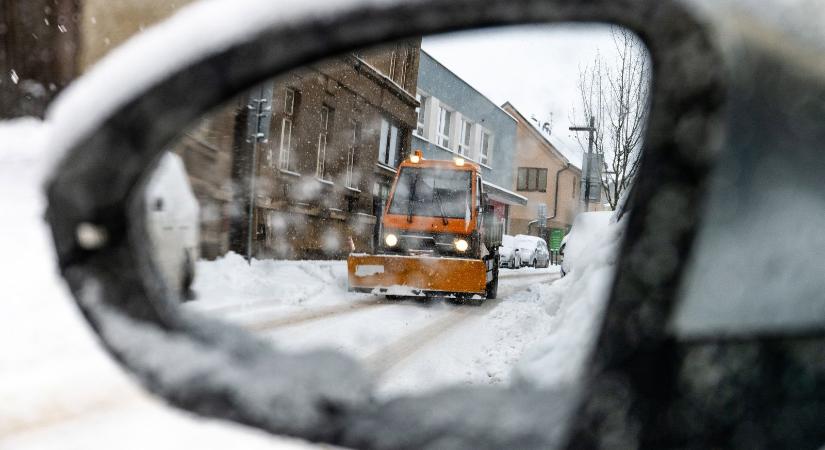 Nagy területen havazás várható, újabb csapadékzóna éri el hazánkat