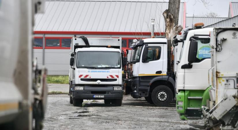 Szemétháború a Dél-Dunántúlon: Nem akarják engedni, hogy nyomott árakkal kivéreztesse hulladékszállító cégeiket a Mol Mohu