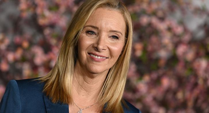 Lisa Kudrow őszintén vallott arról, miért nem csodálkozik azon, hogy a Jóbarátok ma is sikeres