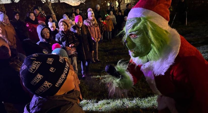 Grincs is ott volt a nárai krampus festen