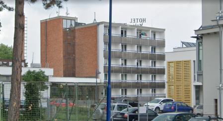 Új hotel épül Siófokon, egészen kint a mólónál