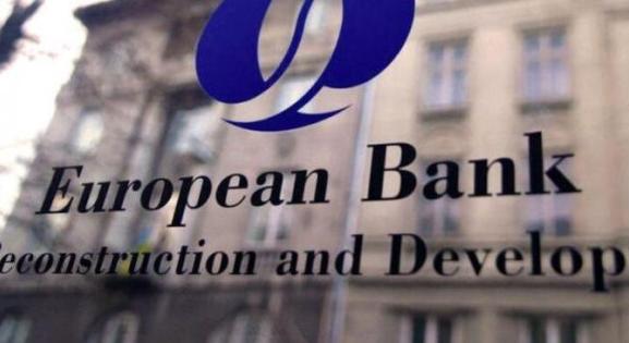 Hoppá, megdícsérte a hazai bankokat az EBRD