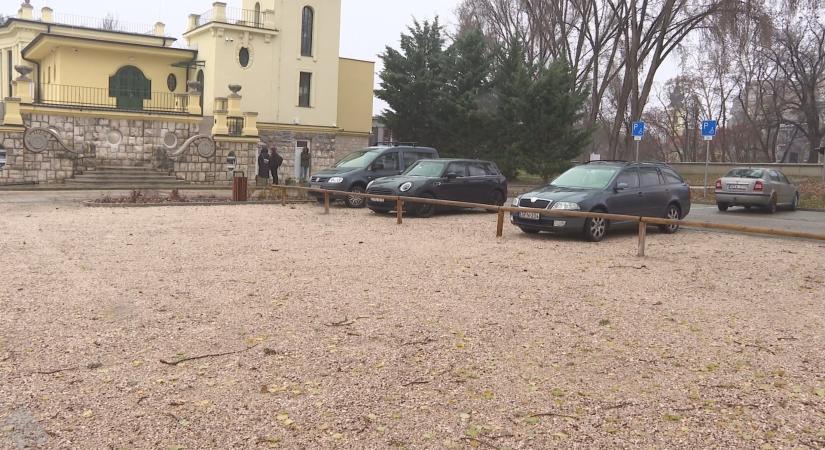 Fókuszban a Kálóczy téri parkolók