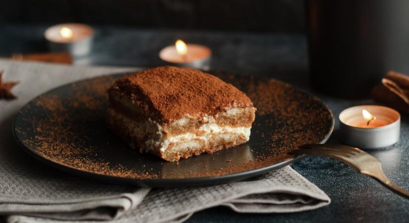 Vegán tiramisu kesukrémmel, tojásmentes piskótából