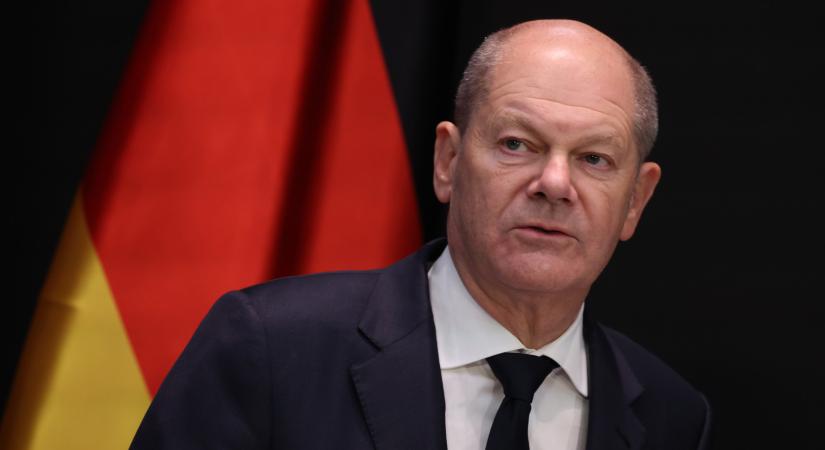 Kész, vége: bizalmi szavazást kér maga ellen Olaf Scholz, borítékolható a német kormány bukása