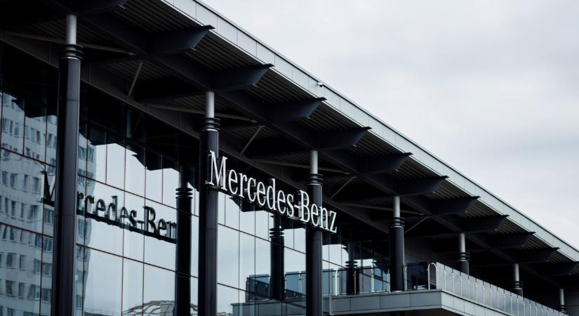 Hosszú téli szünetet rendelt el a Mercedes: bajban van a gyártás, muszáj lépni?