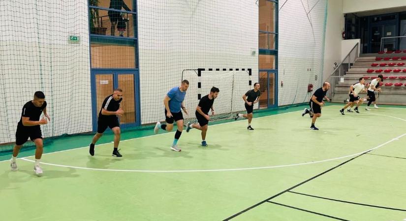 Sikeres záróvizsgák! Új futsal játékvezetőkkel gazdagodott a vármegye