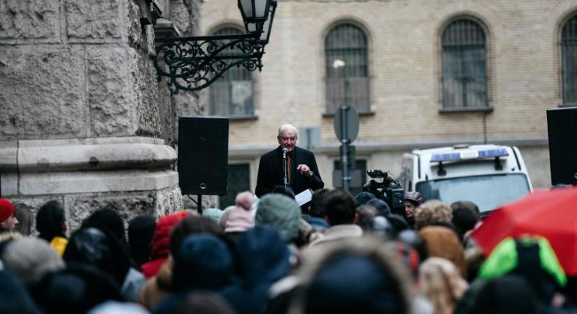 Tiltakozás alatt választott új elnököt az Országos Bírói Tanács