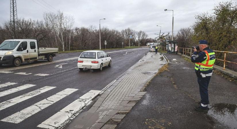 Borzalmas látvány, métereket repülő testek, ennyit tudni jelenleg a szolnoki gázolásról