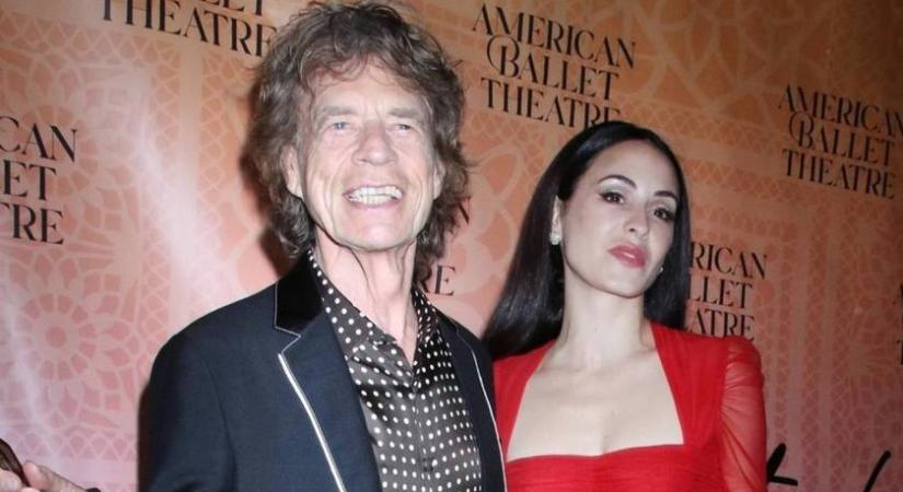 Mick Jagger és 44 évvel fiatalabb párja közös fiukat ünnepelték: Deveraux 8 éves lett