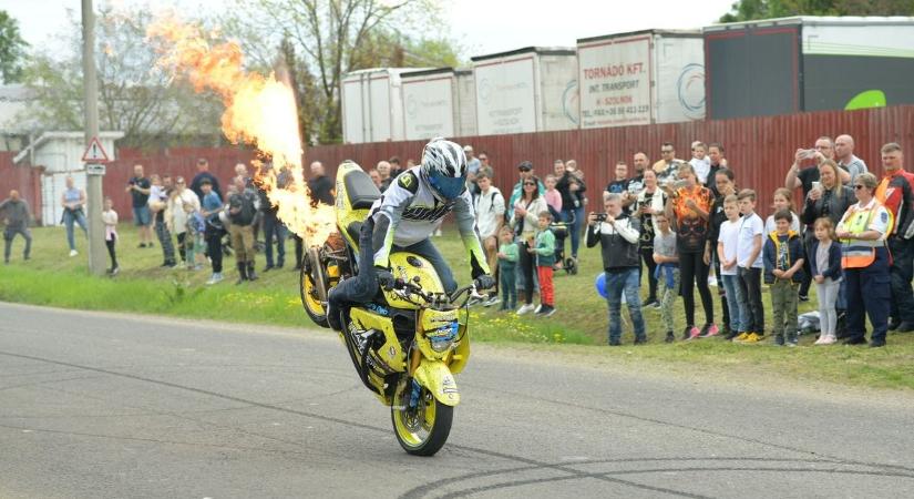 Részegen motorozott, de jogsija sem volt a somogyvári ízirájdernek