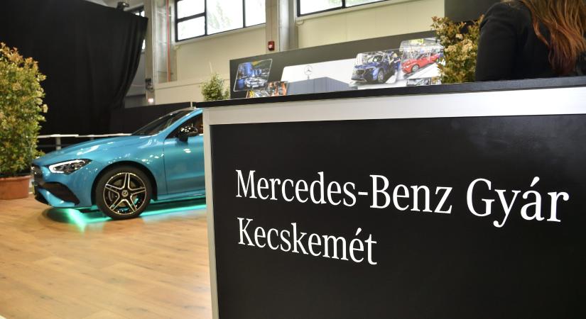 Leáll a Mercedes-gyár