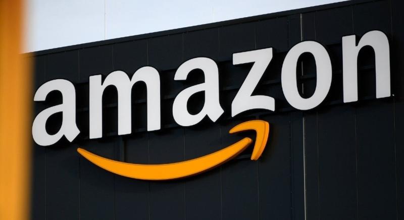 A Microsoft után az Amazon részvényesek is bitcoint akarnak