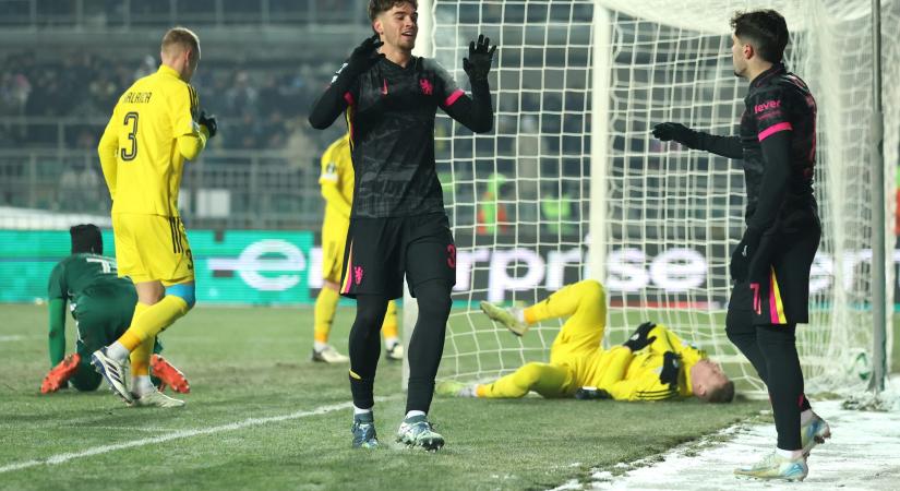 A mínusz tíz fok sem állította meg őket – továbbra is hibátlan a Chelsea