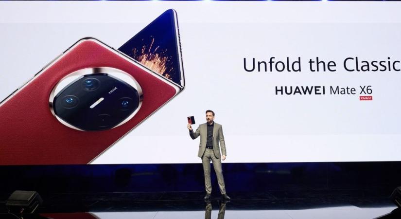 A Huawei visszatérne a telefonos iparág csúcsára