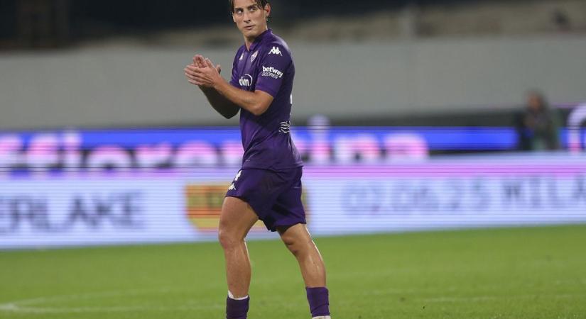 Kiengedték a kórházból a korábban a pályán összeeső Fiorentina-játékost