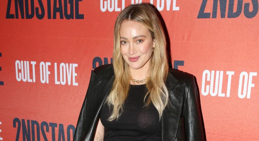 Fia kísérte el egy Broadway premierre Hilary Duff-ot