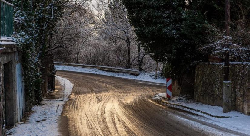 Ónos eső, hó: riasztással indul a szombat