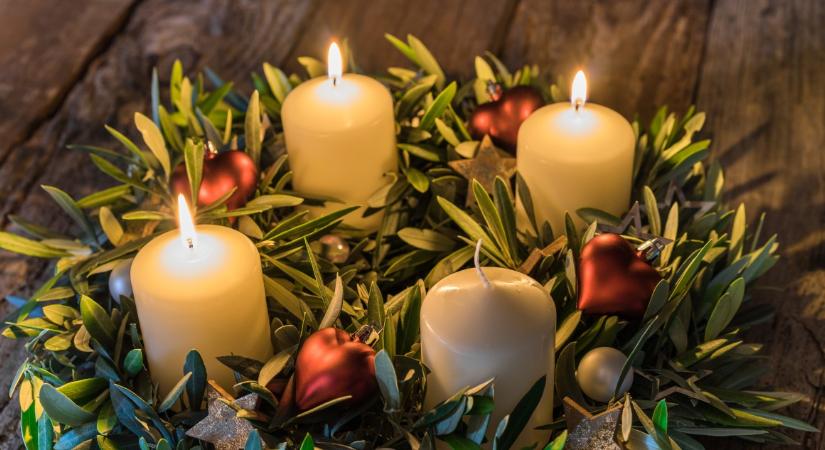 Adventi koszorú: ezt jelenti a harmadik gyertya