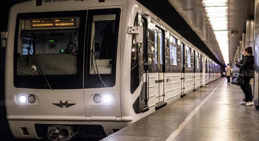 Sufni-tuning miatt rángatóznak a 3-as metró szerelvényei