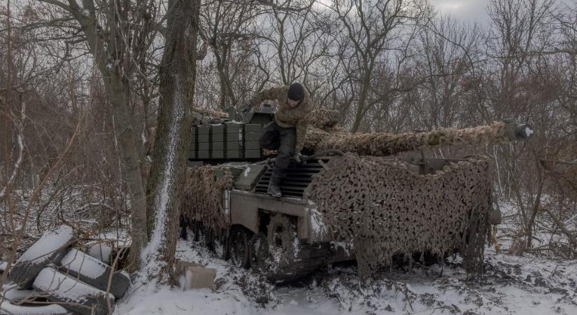 Zelenszkij: Oroszország elkezdte bevetni az észak-koreai katonákat