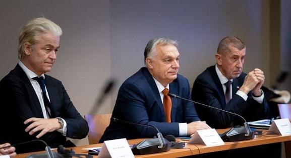 Orbán Viktor szerint fantasztikus év következik, a szakértő szerint viszont már most bajban van a költségvetés