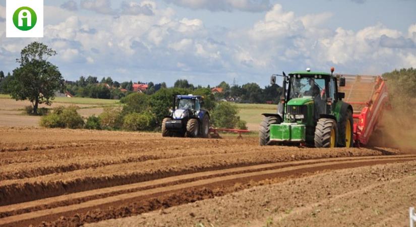 Imbolygó, pontatlan gépek a földeken – összezavarja a traktorokat a geomágneses vihar