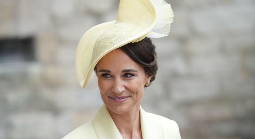 7 alkalom, amikor Katalin hercegné húga arcpirító ruhában jelent meg: Pippa Middleton a háttérből is képes ellopni a show-t