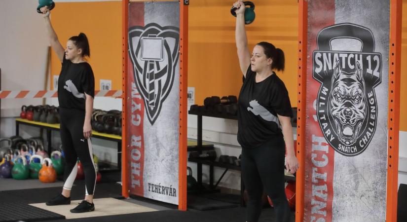 Kettlebell verseny Fehérváron: súlyos és izgalmas pillanatokkal