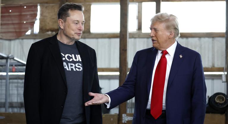 Helyzetbe hozná a Teslát Donald Trump, Elon Musk igényeire szabnák a szabályozását