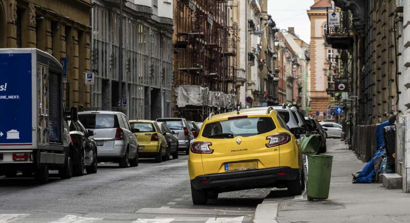 Már januártól drasztikusan emelné a fővárosi parkolási díjat a Levegő Munkacsoport