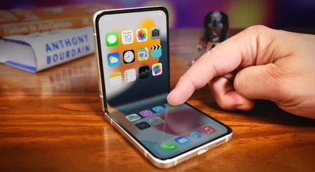 Hajtogassunk iPhone-t! 2026-ban jön az Apple nagy dobása