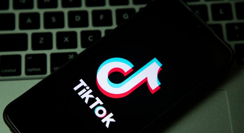 Mi lesz ebből? Súlyos dologra derülhetett fény, az Európai Bizottság eljárást indított a TikTok ellen