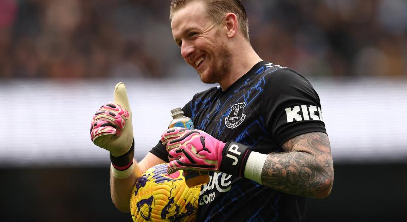 Jonathan Pickford (Everton) kapta az idei Puskás-díjas gólt