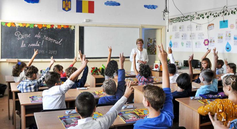 Elégedetlen a felnőttek többsége a hazai oktatás színvonalával (SZAVAZZ!)