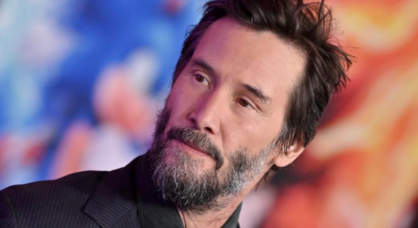 Keanu Reeves megjelent ritkán látott barátnőjével: mindenki őket bámulta a vörös szőnyegen