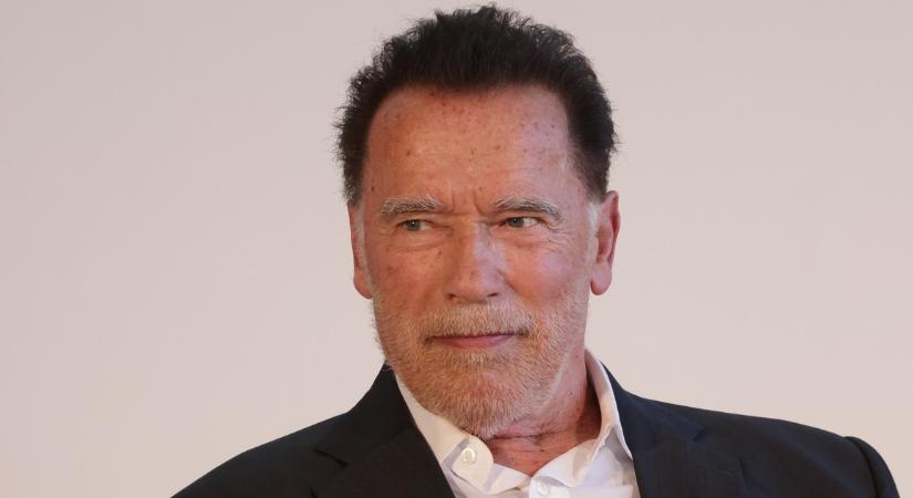 Éveken át titokban tartotta a kisfiát, elmúlt 20 éves és ilyen a kinézete Arnold Schwarzenegger házvezetőnőjétől született gyermekének