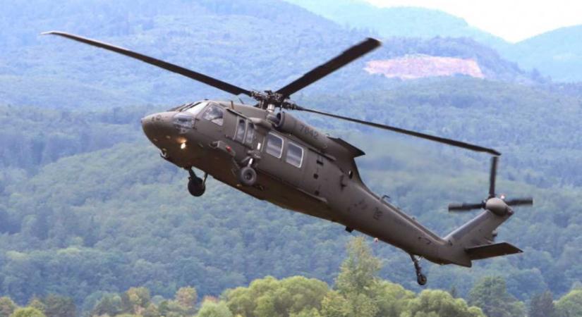 Blackhawk helikoptereket vásárol a védelmi minisztérium