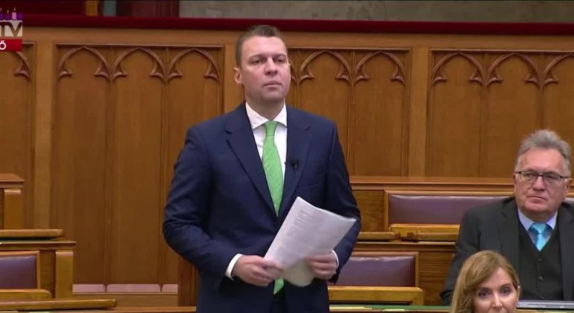 Menczer Tamás: Manfred Weber az egyik legnagyobb háborúpárti politikus  videó