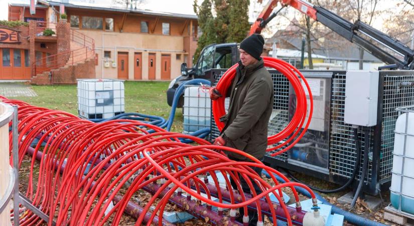 Csúsztak, de végre megnyílik a siófoki jégpálya